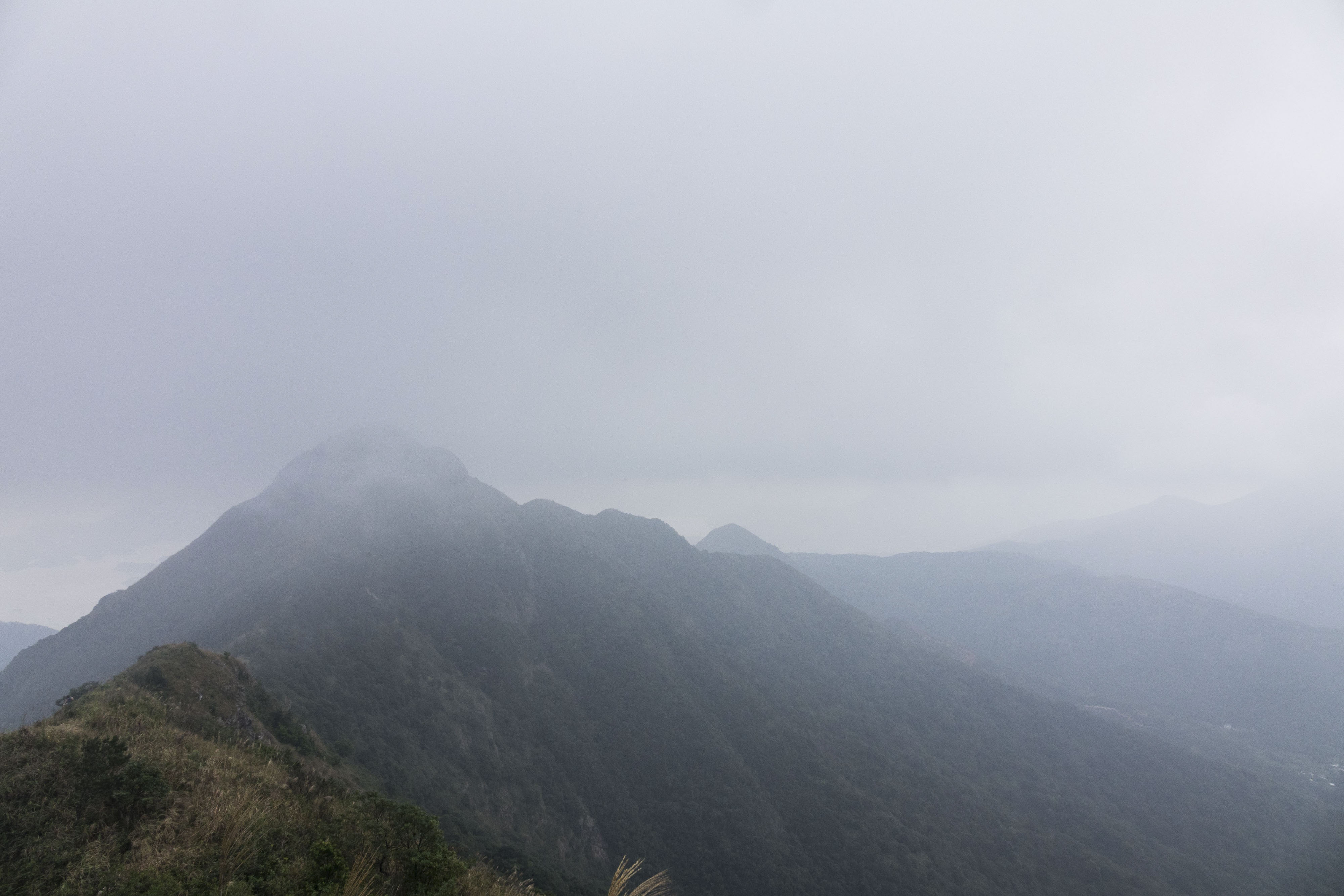 遠望馬鞍山主峰